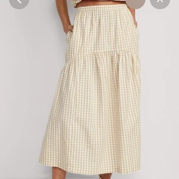 Old Navy Cream gingham Maxi Skirt - Picture 1 of 6